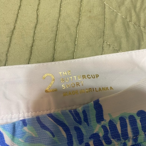 Lily Pulitzer Buttercup shorts with scalloped hem - Picture 7 of 8